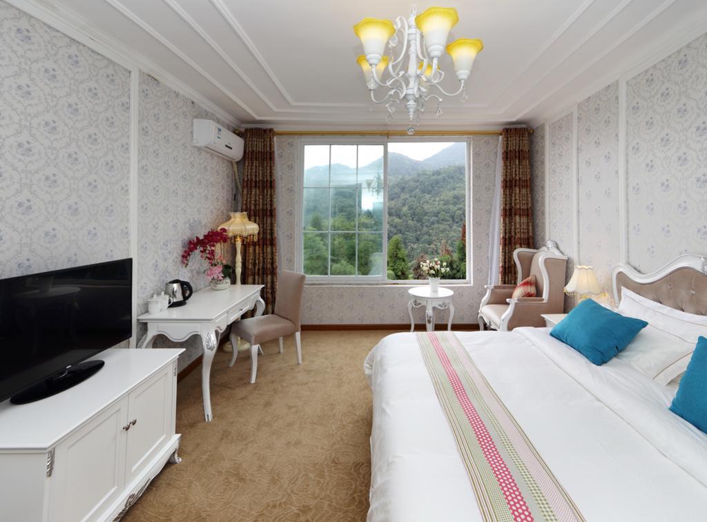 Panshan Tingquan Tuwo Holiday Resort 乐山 客房 照片