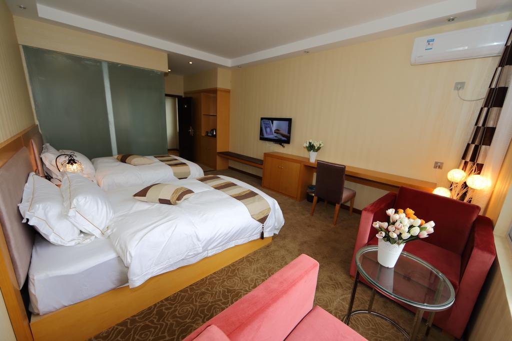 Panshan Tingquan Tuwo Holiday Resort 乐山 客房 照片