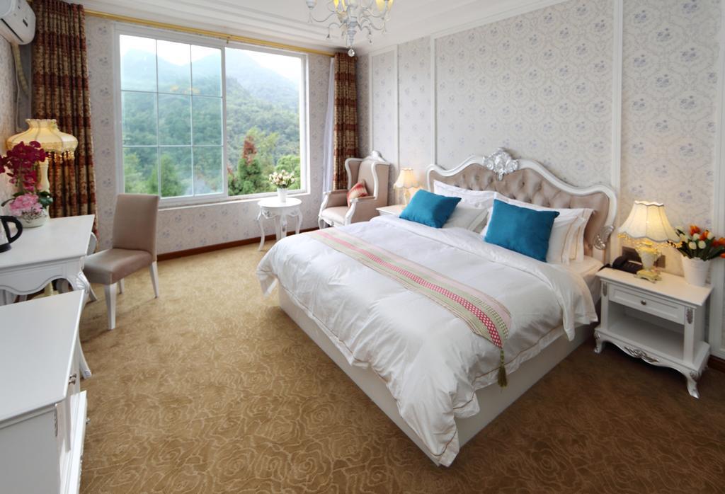 Panshan Tingquan Tuwo Holiday Resort 乐山 客房 照片