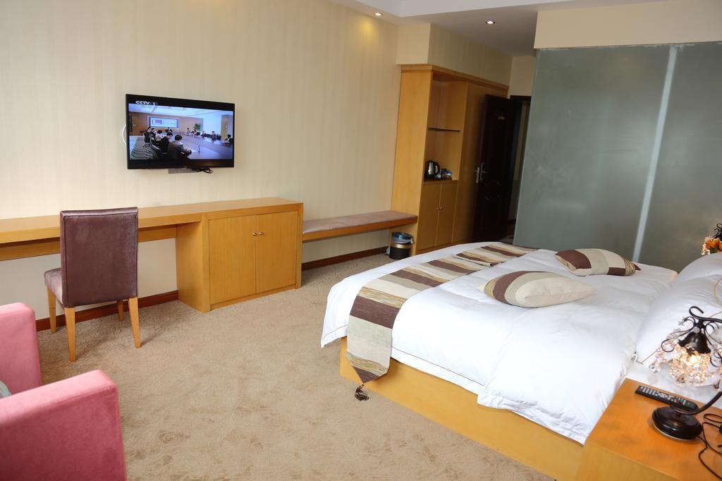 Panshan Tingquan Tuwo Holiday Resort 乐山 客房 照片
